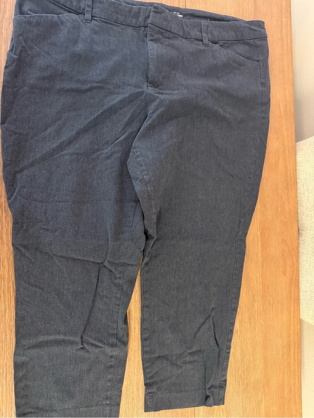 dark gray old navy pixie pants